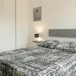 2 Pieces Sur 60m2 *