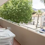 Appartement 2 Pieces Sur 60m2 *