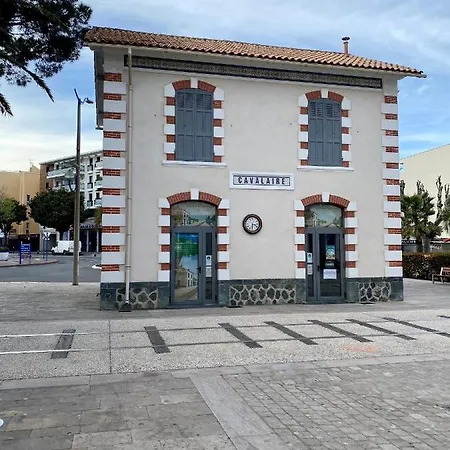 2 Pieces Sur 60m2 Διαμέρισμα