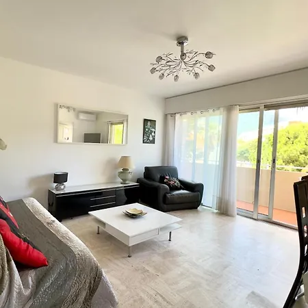 2 Pieces Sur 60m2 Apartment