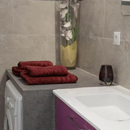 2 Pieces Sur 60m2 Διαμέρισμα