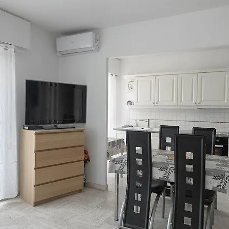 2 Pieces Sur 60m2 Apartment *